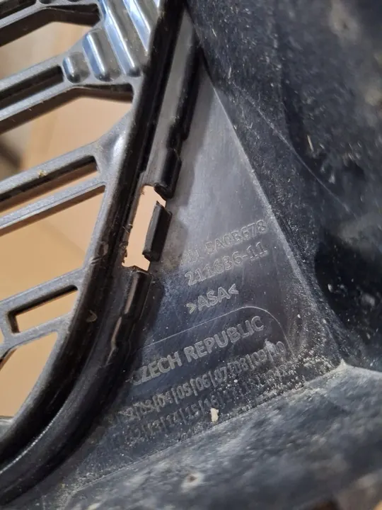 Griglia paraurti anteriore BMW iX1 X1 U11 M-Package 5A0B678 image 5