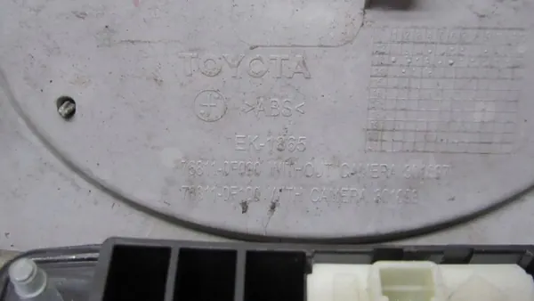 Toyota OE takaluukun lista OEM 76811-0F090 image 7