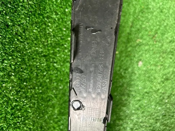 AUDI A6 C7 Puskimen Koriste 4G0807833B image 5