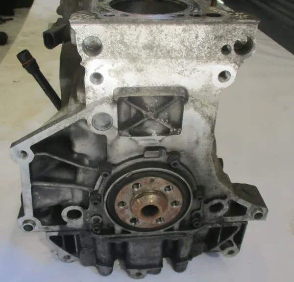 Bloc moteur complet AXW012736 pour Audi A3 8P 2.0 FSI image 5