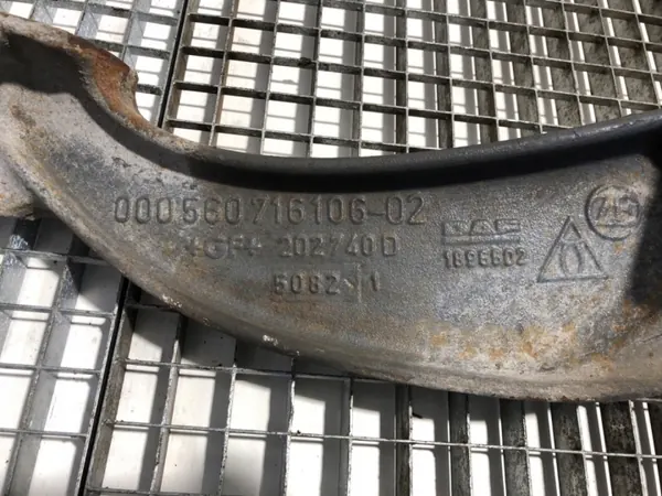 Airbag-Halterung DAF XF OEM 1896602 image 3
