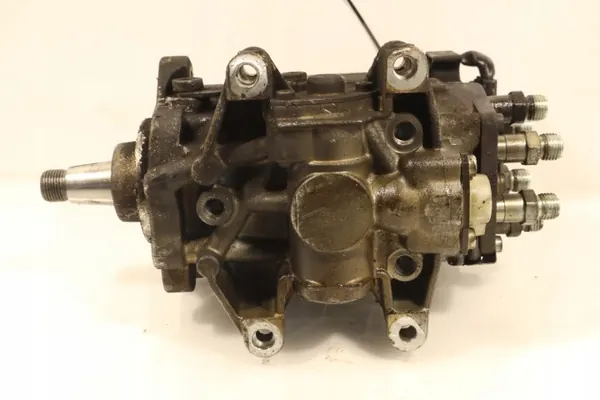Bomba de inyección Audi A6 C5 FL 2.5TDI OEM 059130106J image 5