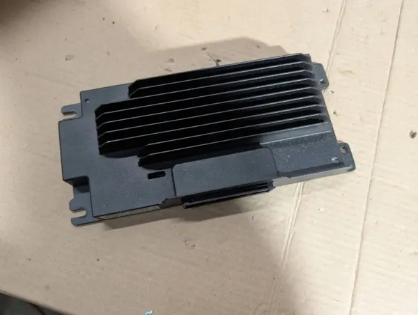 BMW Radio-vahvistin OEM 5A4EEC3 i4 G26 Gran Coupe:lle image 2
