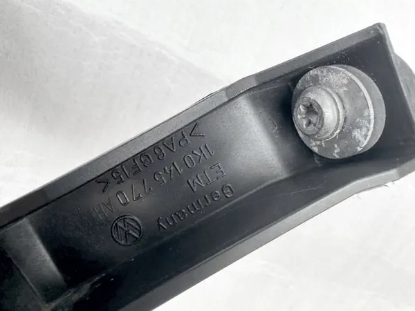 AUDI A3 8P 04- 1.8 TFSI Intercooler Luftrohr OEM image 2