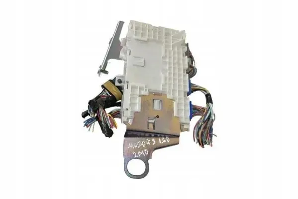 Module Confort Mazda 3 Sedan OEM K40000B23A image 4