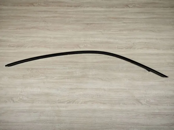 BMW G26 Shadowline kattolista oikea puoli OEM 7482990 image 2