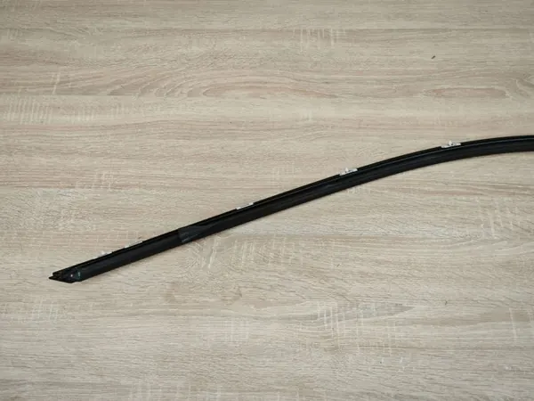 BMW G26 Shadowline kattolista oikea puoli OEM 7482990 image 6
