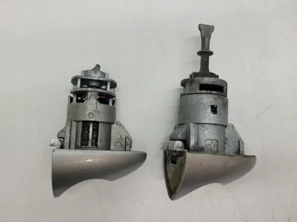 Lukon insertti OEM AUST132078 Kia Optima III EU:lle image 3