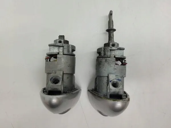 Lukon insertti OEM AUST132078 Kia Optima III EU:lle image 4