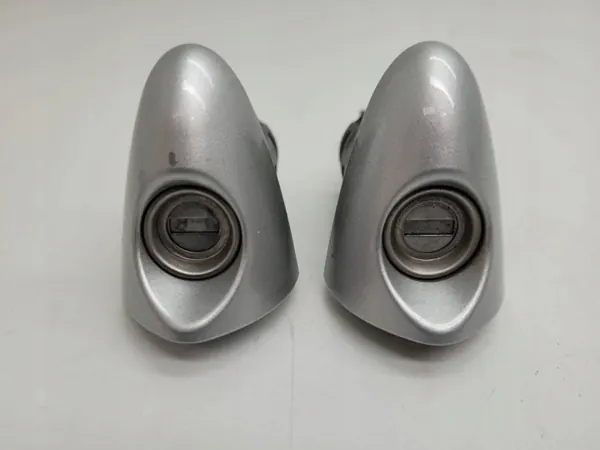 Lukon insertti OEM AUST132078 Kia Optima III EU:lle image 6