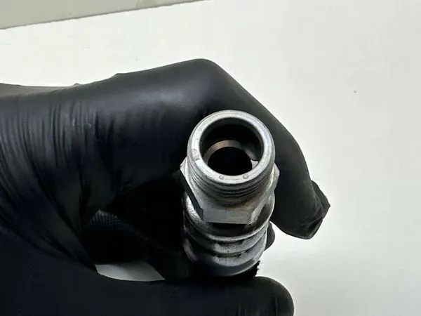 AUDI OE Oil Hose 8K0317826AJ image 4