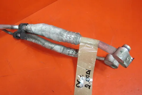 VW GOLF PLUS 5M1 2.0 TDI AC Putkisarja image 10