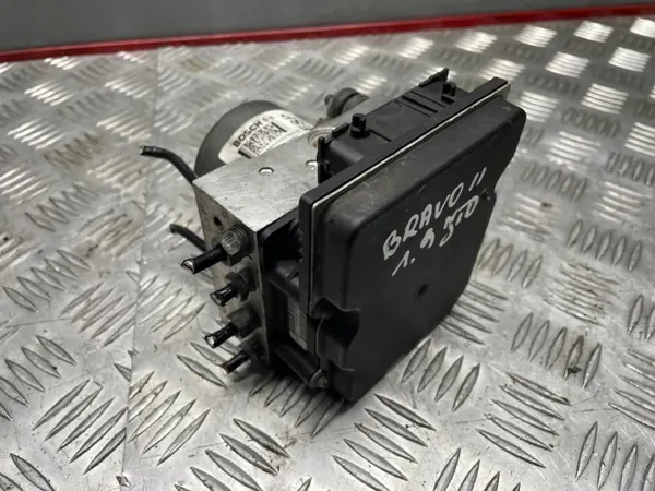 Bomba ABS OEM 5846464 para Fiat Bravo II 1.9 JTD image 6