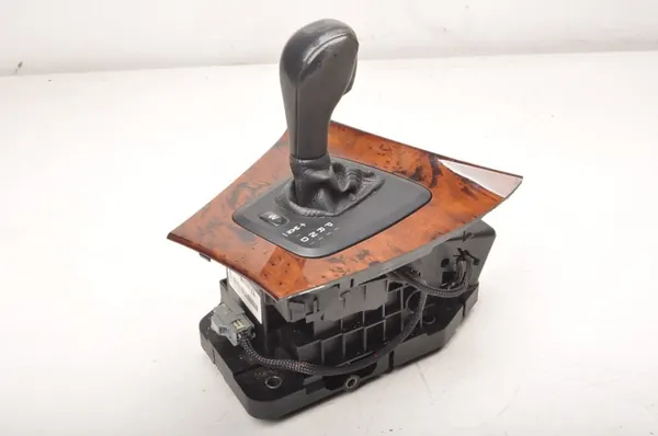 Levier de Vitesse Volvo V70 II D5 OEM 30759280 image 2