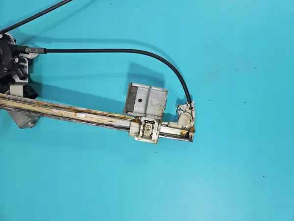 Alzacristallo anteriore sinistro Citroen Berlingo I 2Pin image 4