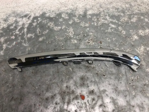 Acabamento de para-choque cromado direito dianteiro Mercedes W212 A2128851874 image 4