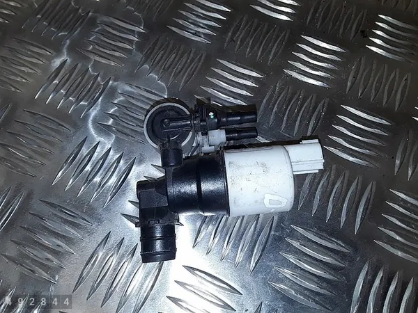 Vindruteviskpump Ford C Max 2013 BK2117K624BA image 1