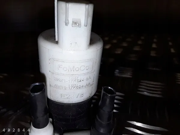 Vindruteviskpump Ford C Max 2013 BK2117K624BA image 4
