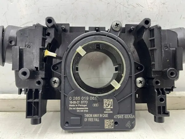 Nissan X-Trail III T32 Schalterbaugruppe 13-21r. OEM 16518sn1 image 4