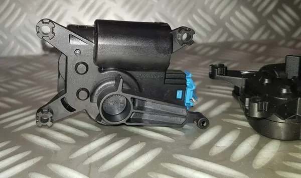 Verwarmingsklep Motor VW Touareg T5 Cayenne Audi Q7 7L0907511AL image 5