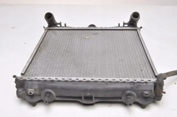 Porsche Boxster 986 Waterkoeler Rechts 99610613251 image 9