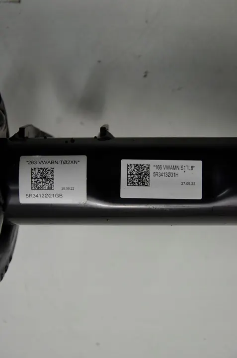 VW CADDY 2K7 snodo anteriore destro 5R3413031H image 7