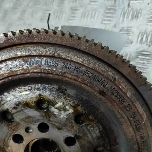 Kytkinsetti Fiat 500L 1.6L 2015 55248440 image 10