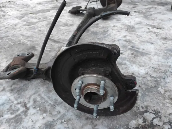 OEM 13314327 Taka-akselipalkki Chevrolet Cruze image 5