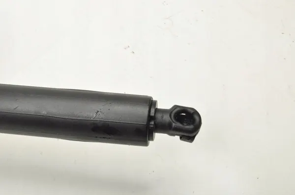 Actuateur de hayon droit BMW G26 OEM 7487576 image 4