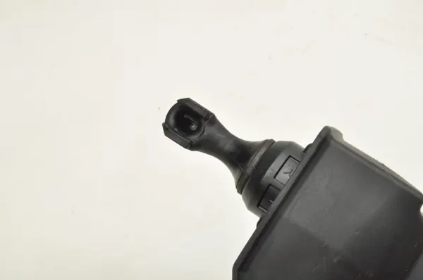 Actuateur de hayon droit BMW G26 OEM 7487576 image 5