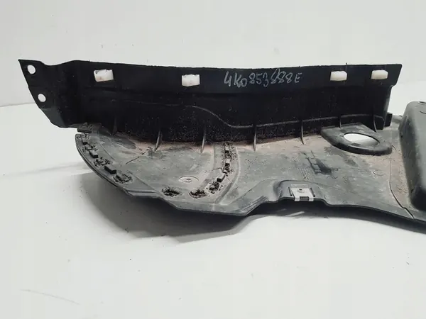 AUDI A6 C8 Etu Oikea Lokasuoja OEM 4K0853888E image 2