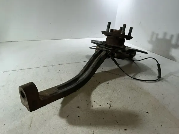 Dodge Challenger 2017 Mozzo ruota anteriore sinistro 04895713AG image 3