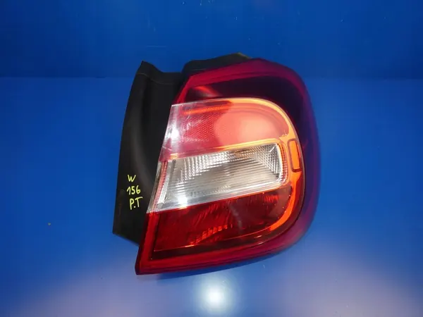 Conjunto de Luz Trasera Mercedes-Benz GLA W156 image 3