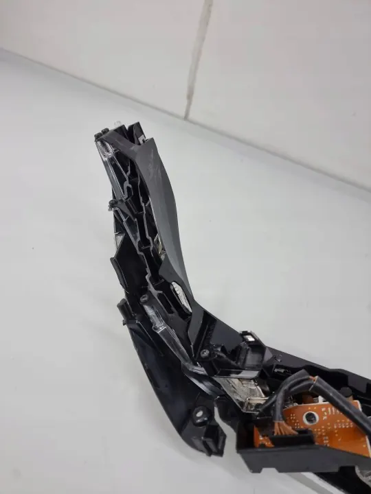 Audi A6 Allroad C7 Koplamponderdeel OEM 17799101 image 8
