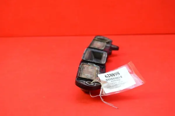 Heckklappengriff VW Jetta 05-11 1T0827574B image 10