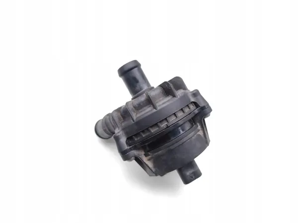 Audi Q4 vattencirkulationspump OEM 1EA965567L image 3