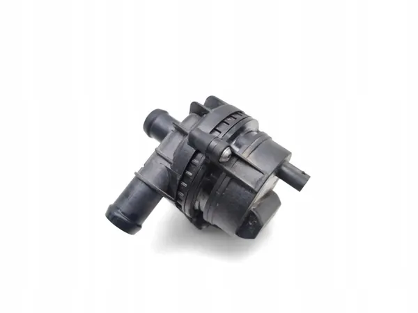 Audi Q4 vattencirkulationspump OEM 1EA965567L image 4