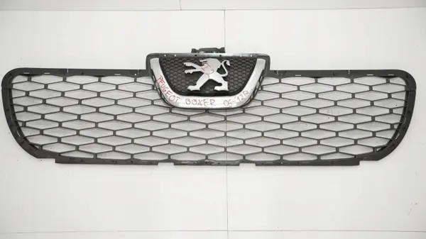 Grille de pare-chocs OEM 360203370 Peugeot Boxer II image 2