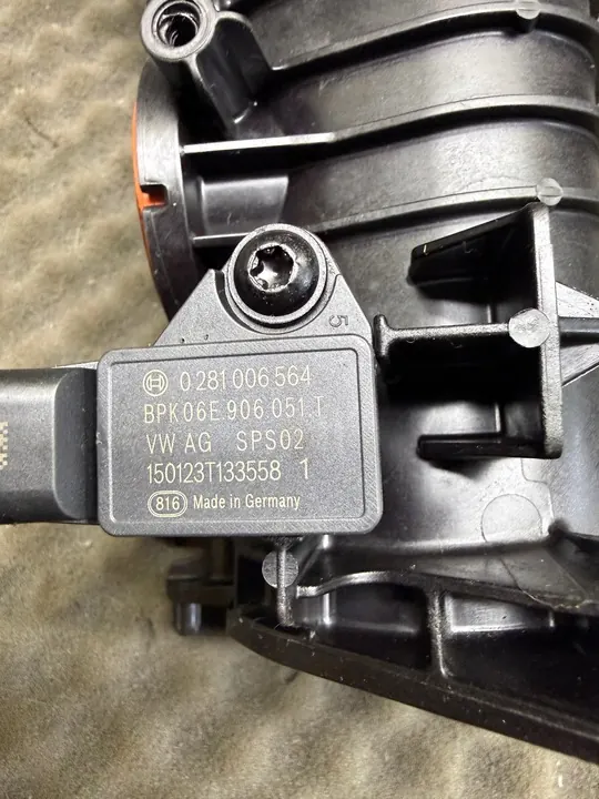 Audi Ansaugschlauch 059145762AR image 5