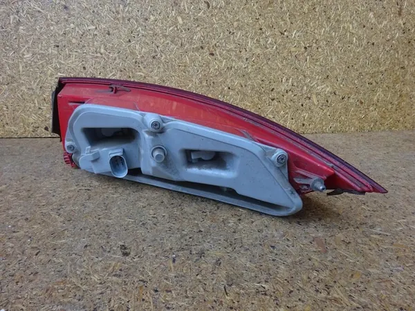 AUDI TT 8J 06-14 Luz Trasera Izquierda 8J0945095B image 4