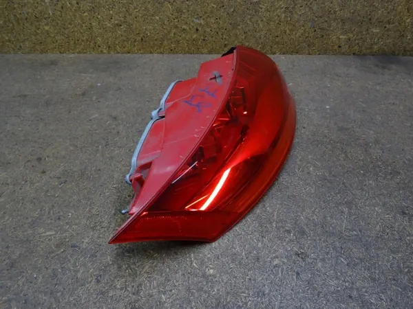 AUDI TT 8J 06-14 Luz Trasera Izquierda 8J0945095B image 8