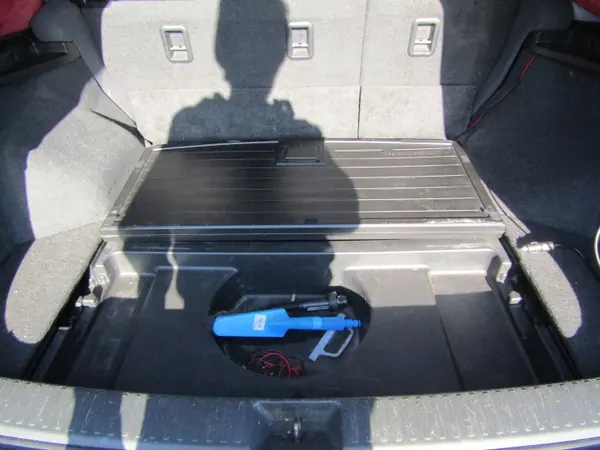 Plancher de coffre Mitsubishi Lancer VII CS0 OEM image 3