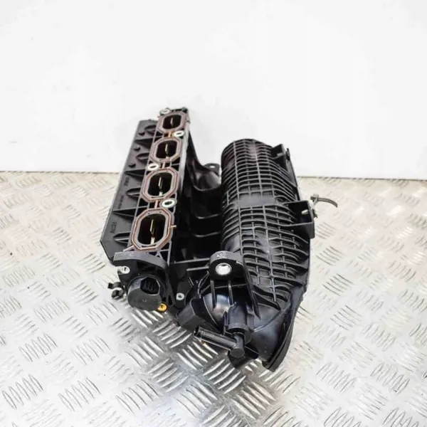 Colector de admisión Nissan OE para X-Trail 1.6L 2018 image 5
