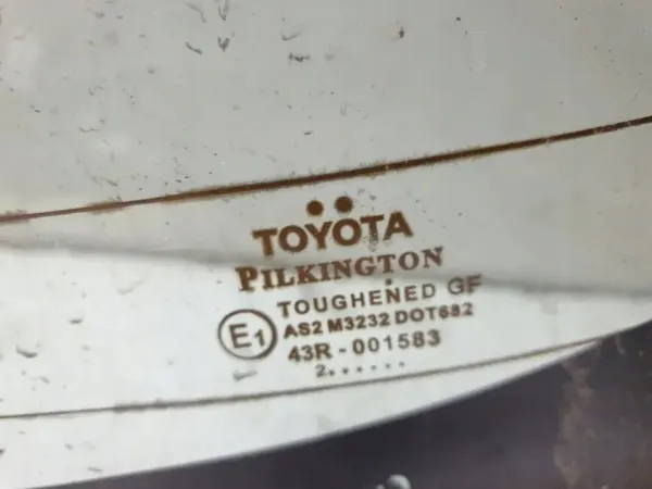 Achterklepglas OEM 43R001583 voor Toyota Avensis Estate image 3