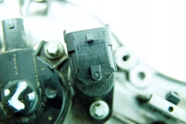 Right Timing Cover Sensors Set - Mercedes SL R230 image 8