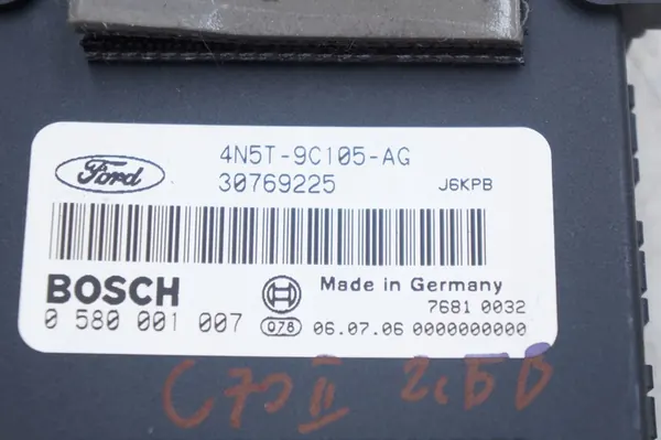 VOLVO XC90 S60 V70 S80 C70 II Controlador de Bomba de Combustível 30769225 image 3