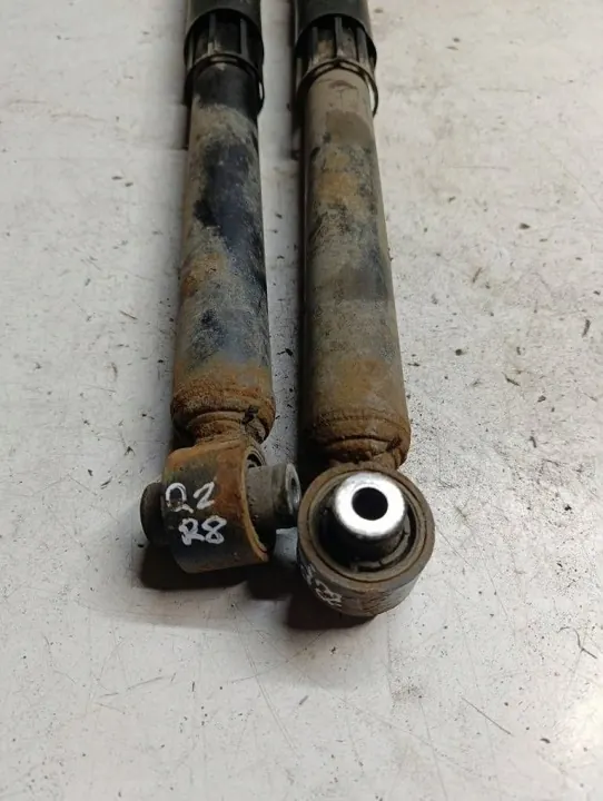 Audi Q2 16-19 Achter schokdempers OEM 5Q0513029ME image 9
