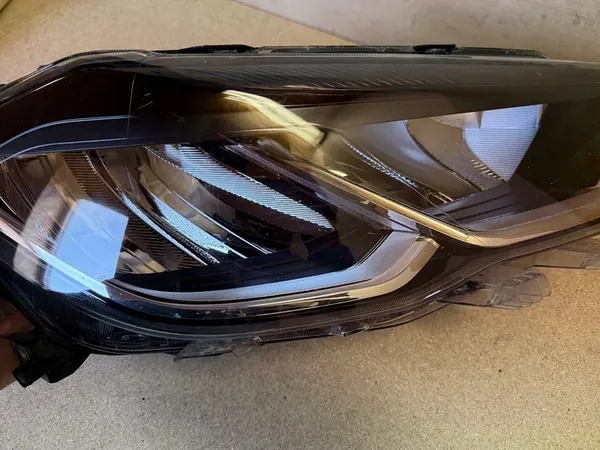 VW Volkswagen Polo 2G Lift Oikea Etuvalo Full LED image 8