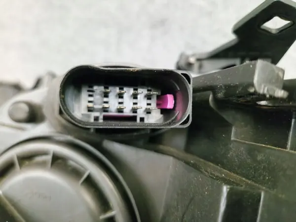 Juego de Faros Delanteros - Audi A4 B8 8K 12-16 OEM image 6