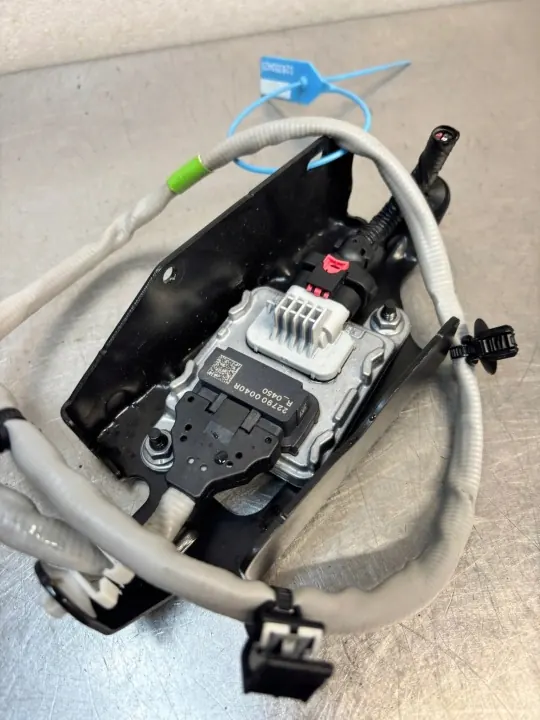 Sonde NOx OEM 227900040R pour Renault Trafic III image 3